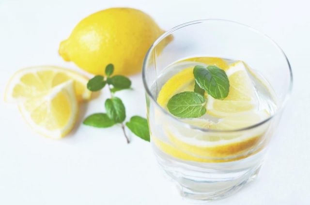 REFRESCO DE LIMÓN SIN GAS